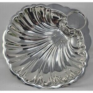 Vintage English Silver Mfg Corp. MRR Shell Shaped Silver Plated Serving Bowl 11”